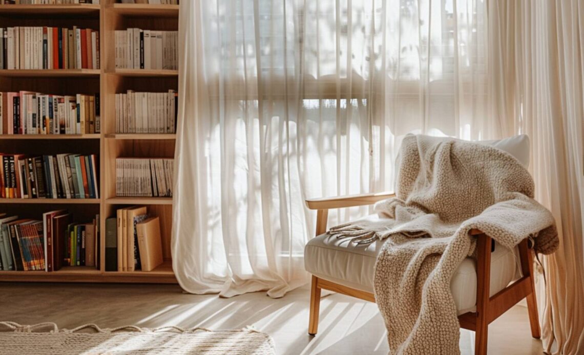 Jak urządzić domowy kącik czytelniczy w stylu skandynawskim