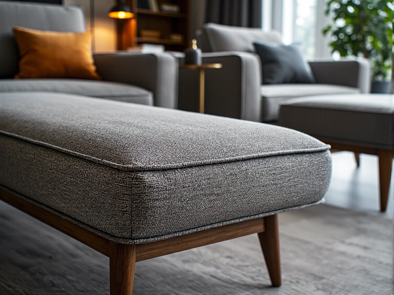 Nastrojowa przestrzeń relaksu na tarasie z luksusowymi dodatkami